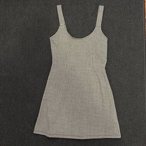 Black/White Dress- Forever 21